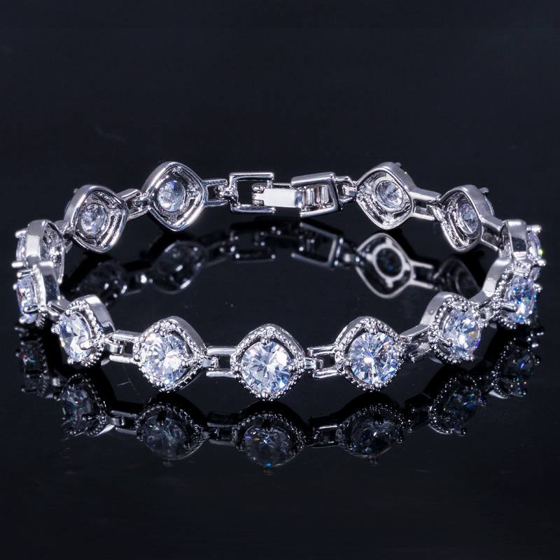 Kayra™ Crystal Bracelet